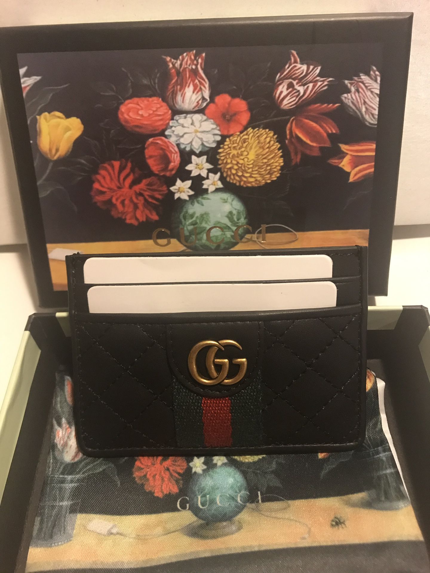 Gucci black leather green stripe card holder wallet