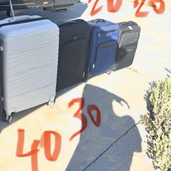 4 luggages