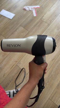Hair dryer
