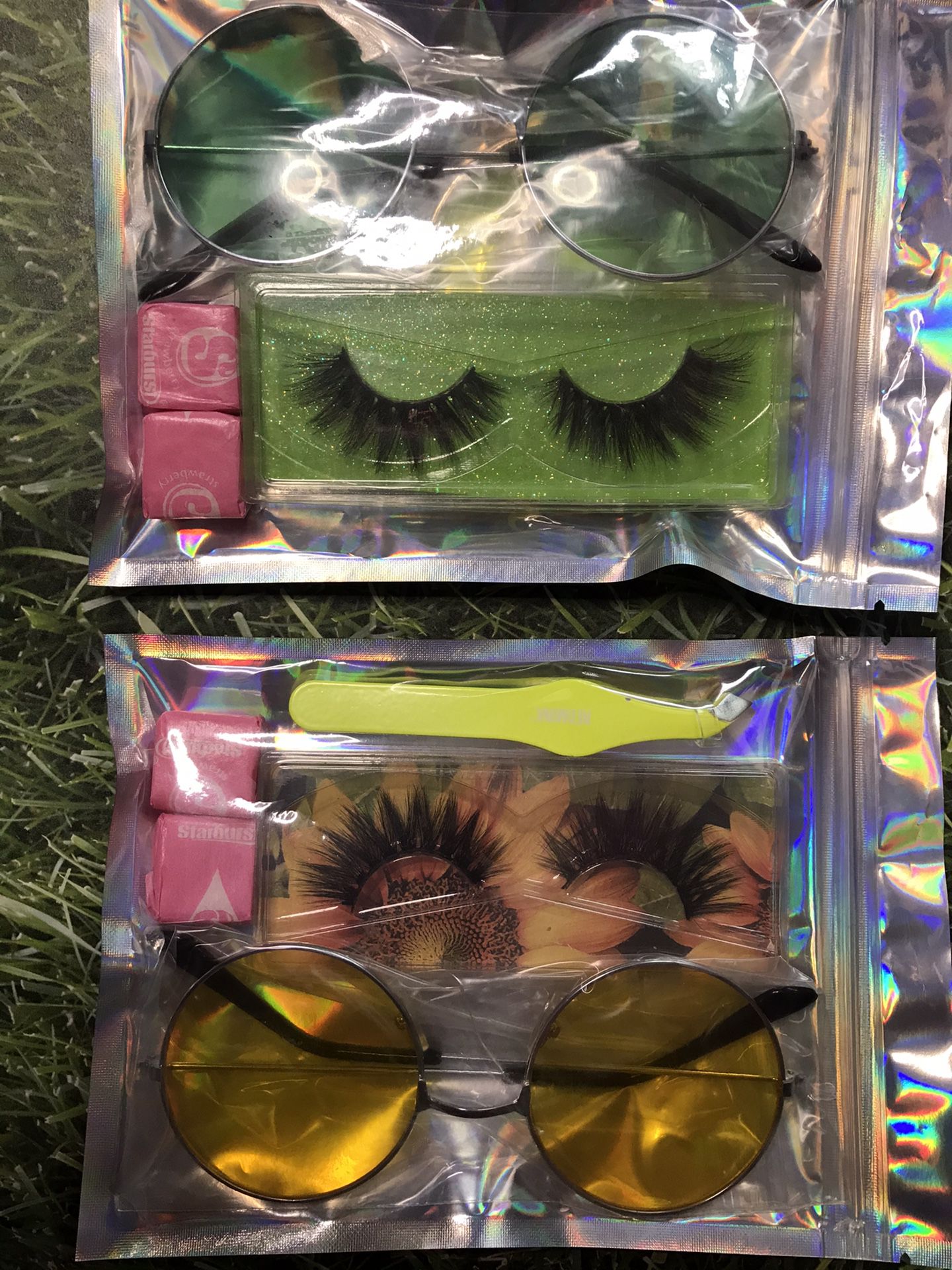 Eyelashes bundles / sunglasses