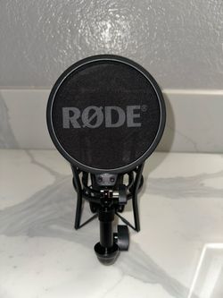 Rode NT1 5th Generation Microphone