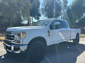 2022 Ford F-250 Super Duty LARIAT