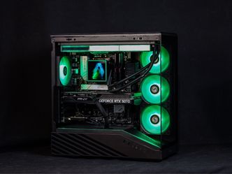 Jedi | RTX 5070 + Ryzen 9 7900X | 32GB DDR5 | 1TB Gen4 NVMe | Lian Li V100R Custom Gaming PC