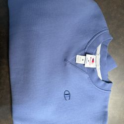 Woman’s Champion Crew Neck 