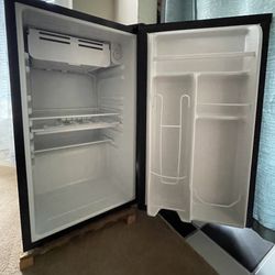 Mini Fridge For $125