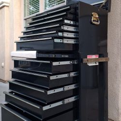 HD Husky Medallion Series Rollaway Tool Box 