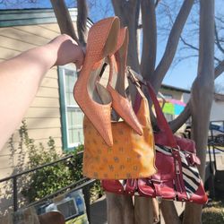 DOONEY AND BOURKE PURSE & ORANGE HEELS