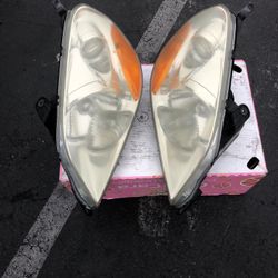 Headlight For 2005 Honda Pailot One Pairs In Excellent Condition No Issue 