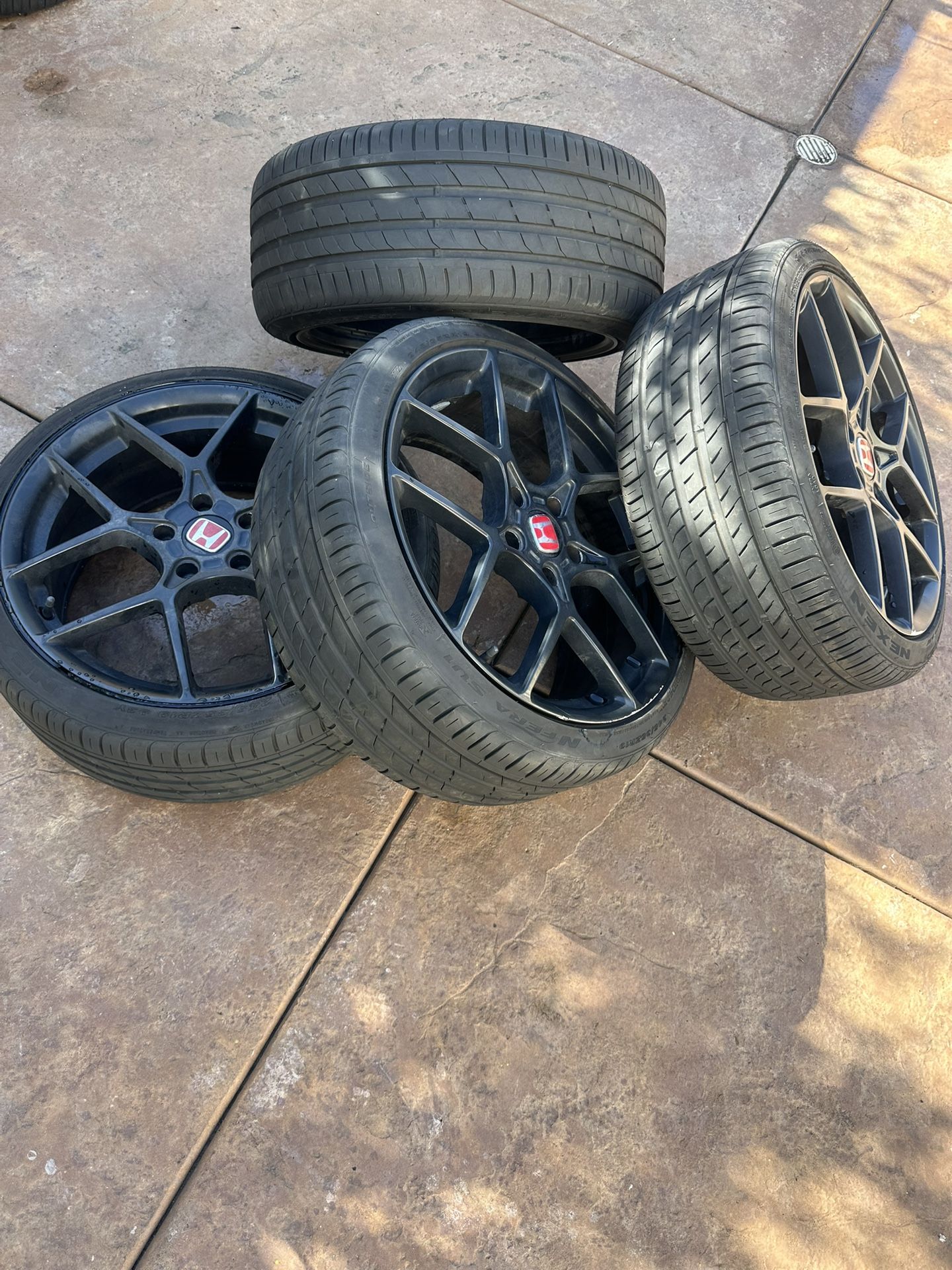 Honda. I’ve. Type R Wheels and Tires for Sale in Chula Vista, CA - OfferUp