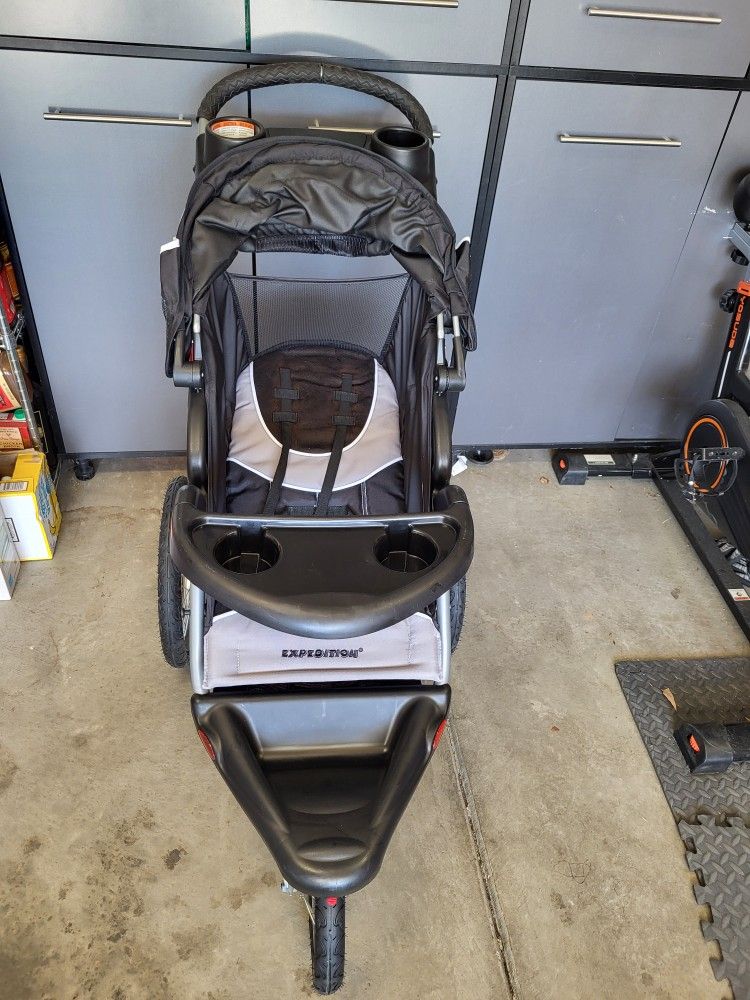 Baby Trend Expedition Jogging Stroller