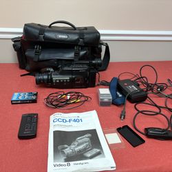 Sony Handycam CCD-F50 Video8 Camcorder W/ Remote Case Charger Bundle PARTS