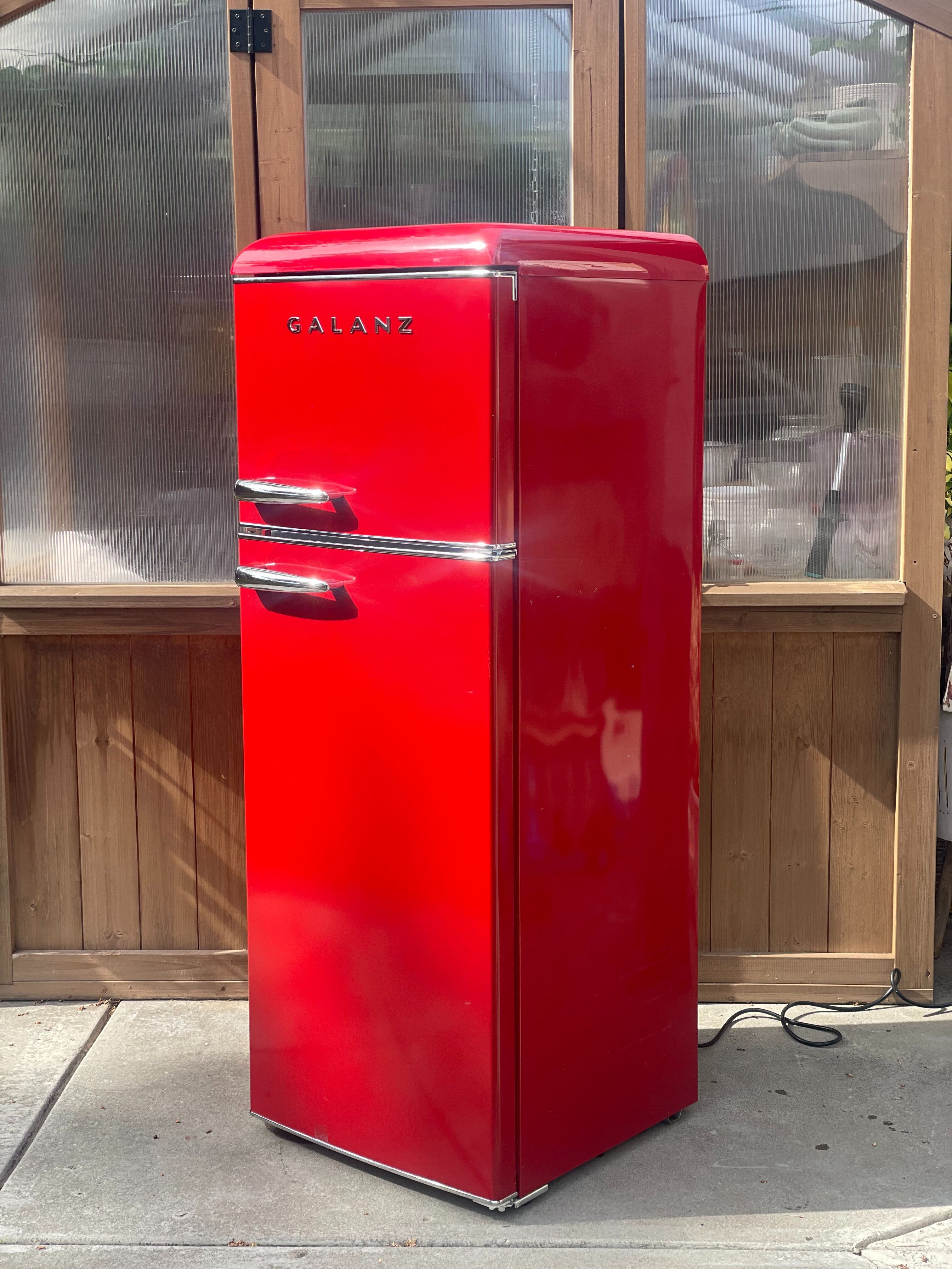 GALANZ RETRO REFRIGERATOR