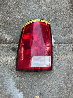 2014 2018 dodge ram 1500 left tail light oem parts