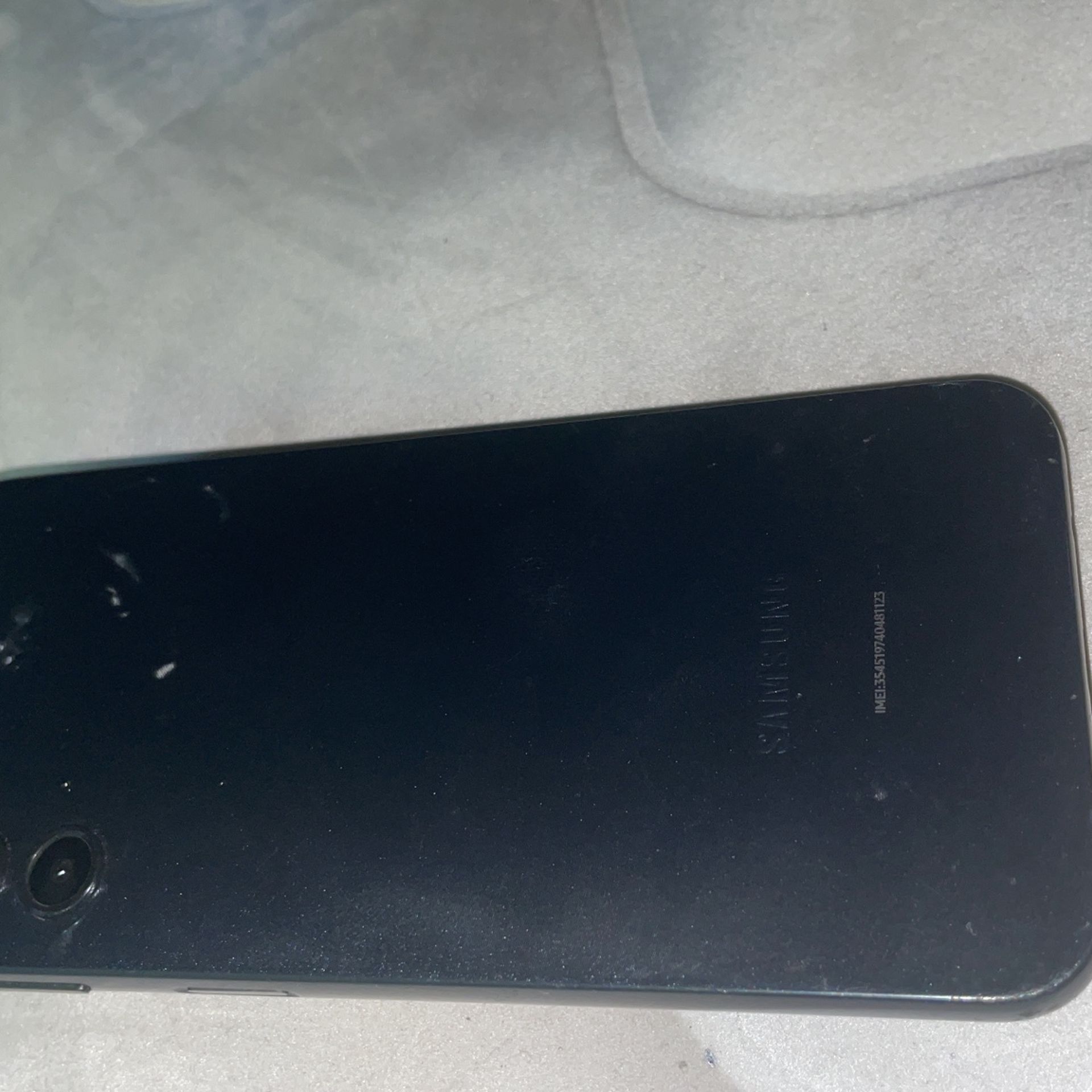 Samsung Galaxy Electronics & Media