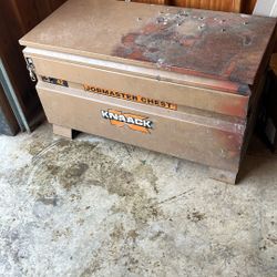 Tool Box 42x19x24
