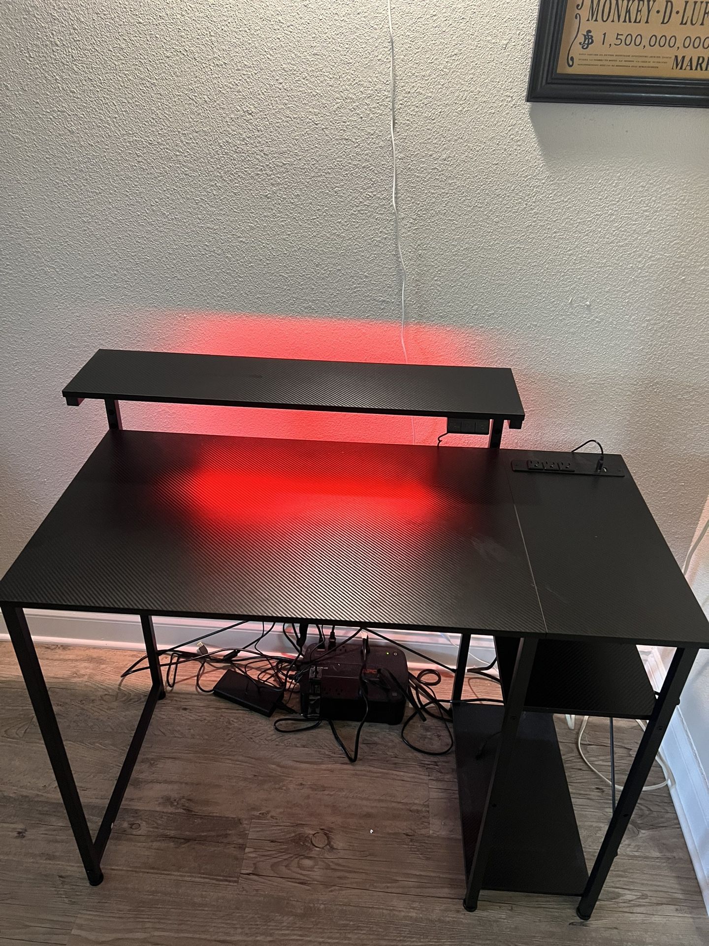 40 Inch Small Gaming Desk with Storage & Led Lights