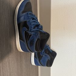 Air Jordan one Marina blue
