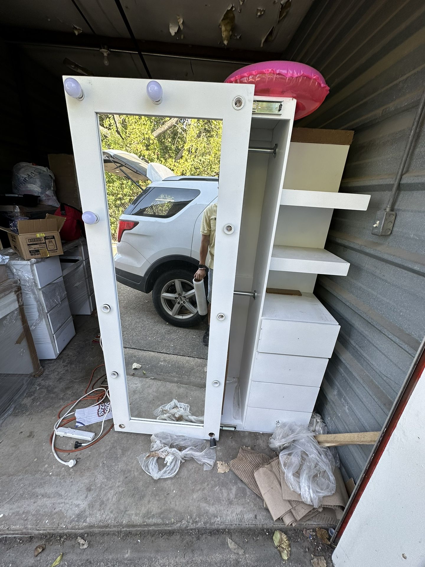 Full Body Mirror Closet W Shelves And Drawers / Espejo Hollywood Con Closet Repisas Y Cajones