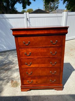 Dresser furniture