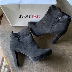 Metaphor Black Boots 