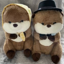 Stuffed Thanksgiving Otters