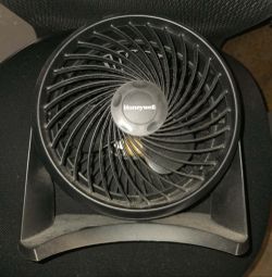 Honeywell HT-900 TurboForce Air Circulator Fan 9 inch