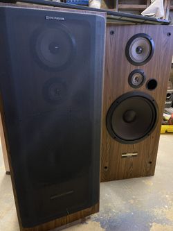 Pioneer CS-551 Tower Speakers 