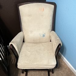 Rocking Chair 