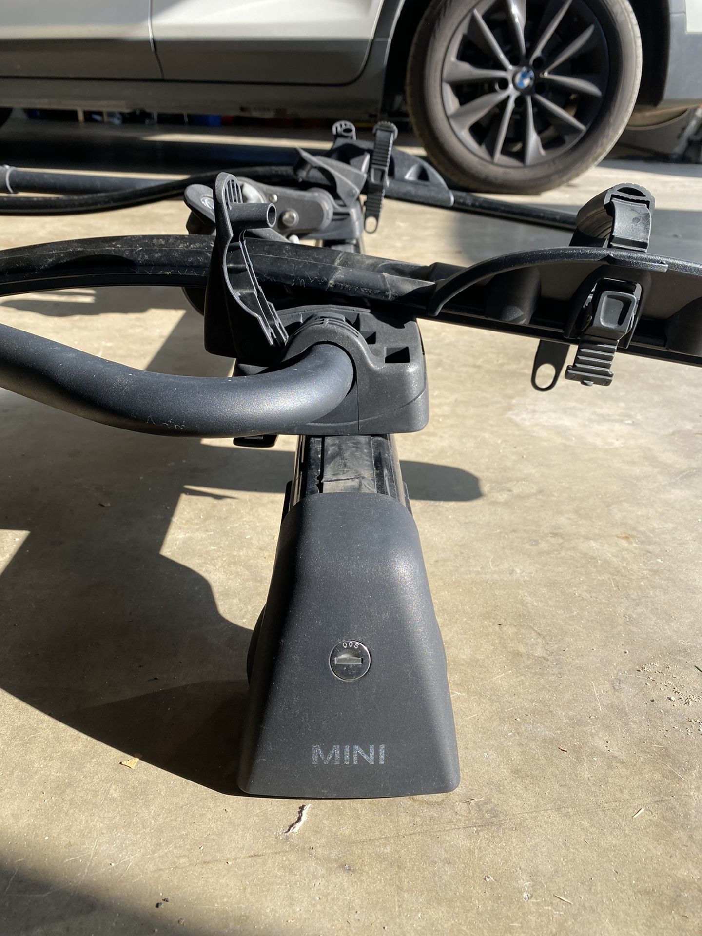 Mini Cooper Countryman Roof Rack/Bike for Sale in Riverside, CA OfferUp