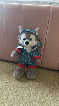 Build th Build-A-Bear Great Wolf Lodge Wolf Plush with Pokémon Hoodie – Like New