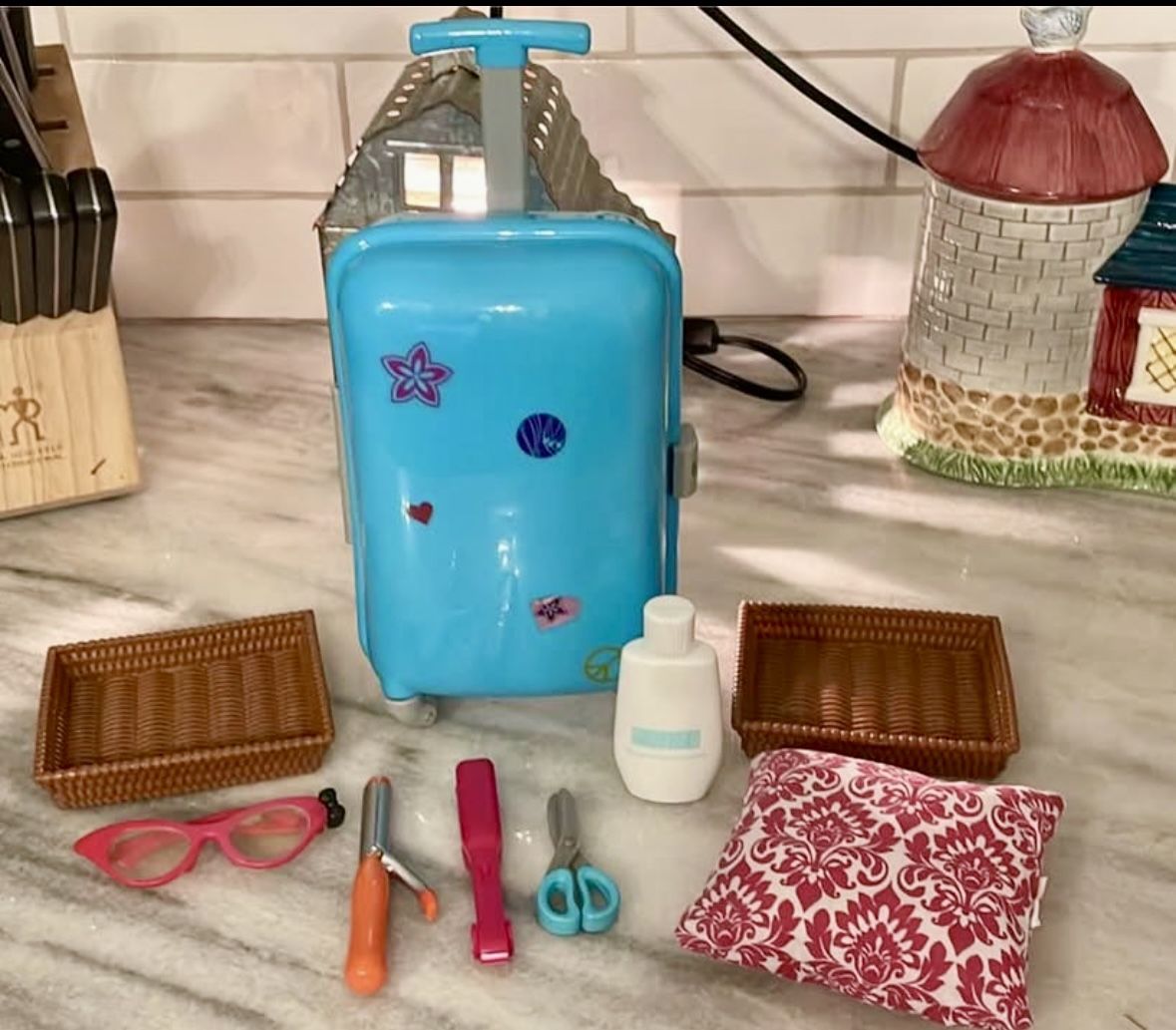 lot of 9 Our Generation 18” doll items