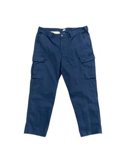 Lands’ End Men’s Navy Traditional Fit Cargo Pants Size 40
