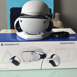PSVR2 - With Charging Dock