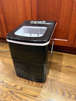 AG LUCKY Countertop Ice Maker – Black