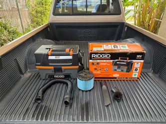 RIDGID 3 Gal. 18V Cordless Handheld NXT Shop Vacuum Wet Dry Vac w/Filter, Hose & Accessories