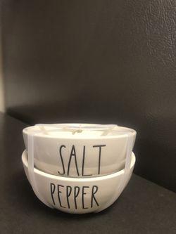 Rae Dunn Salt/Pepper