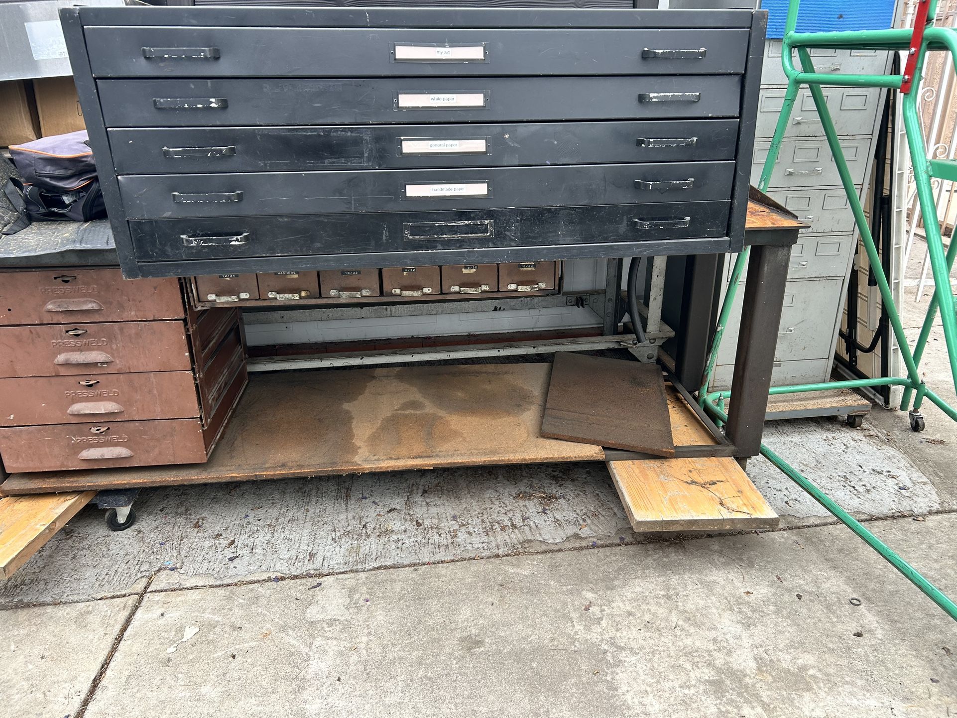 Cabinet 5 Drawers File Dim 47”x35”x17”