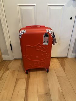 Carry On Size Hello Kitty Luggage/suitcase