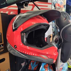 Motocross off-road helmet size 2XL fly racing brand new end of the month May 2026  special deal