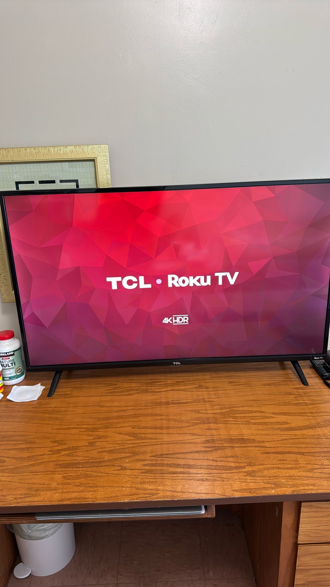 43”TCL Roku 4K Smart TV