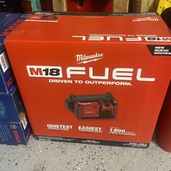 Milwaukee  Compressor Cordless