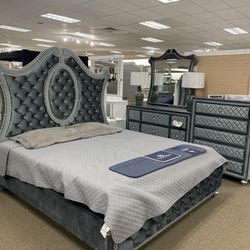BEDROOM SETS/ BED