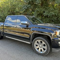 2018 GMC SIERRA DENALI 4WD *ONLY 86K MILES* 2 OWNER* CLEAN CARFAX  *ONLY 86,000 MILES  2 OWNER  4WD  4 BRAND NEW TIRES  BLACK LEATHER INTERIOR  LIKE N