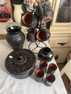 Black talavera style set