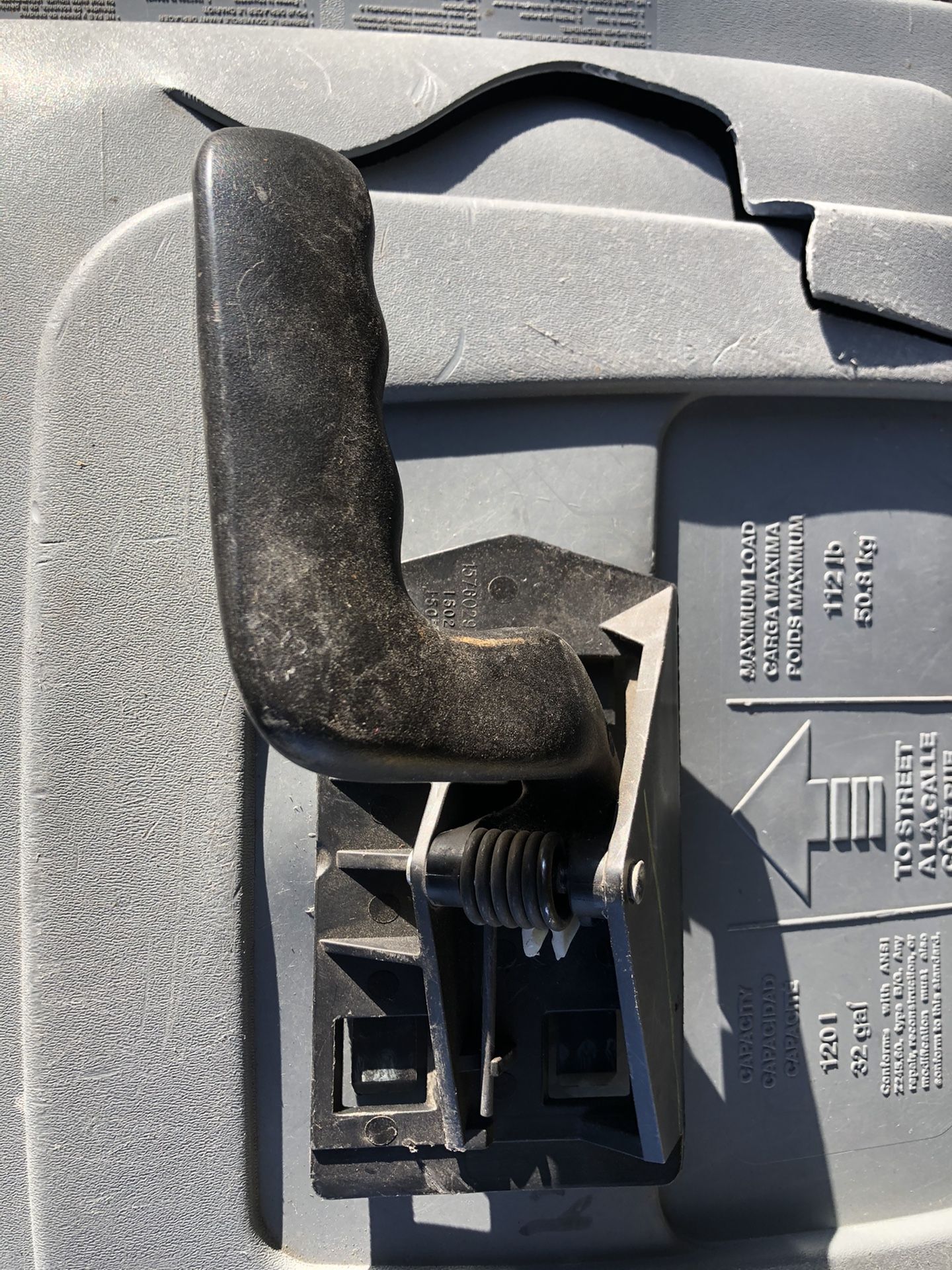 2000 or newer chevy gmc door handle