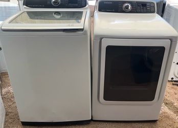 Washer and gas dryer