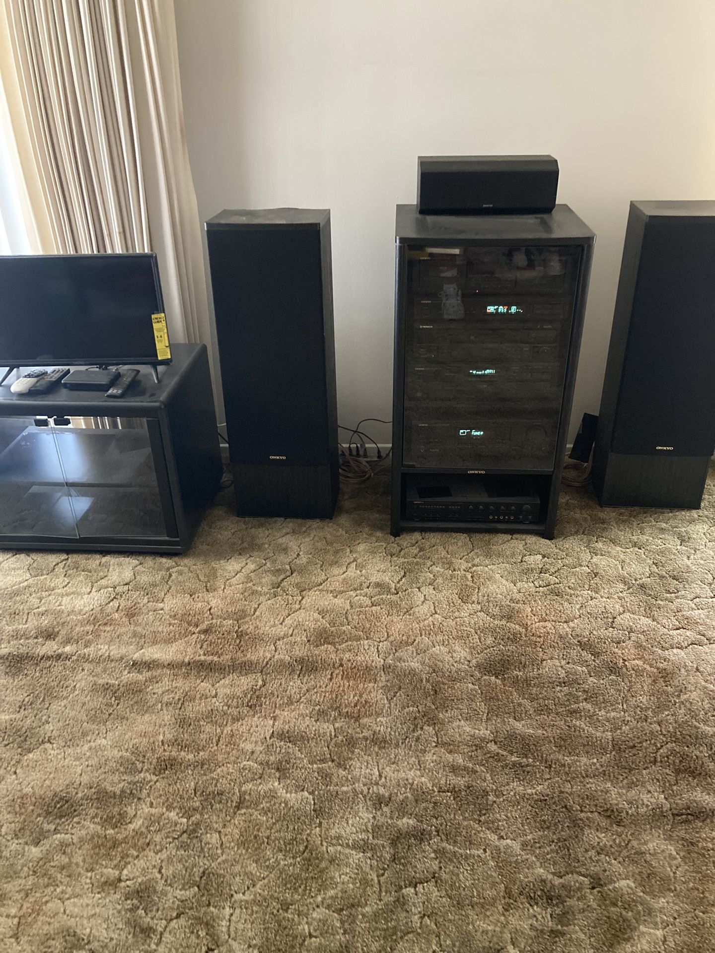 Stereo System with Karaoke System