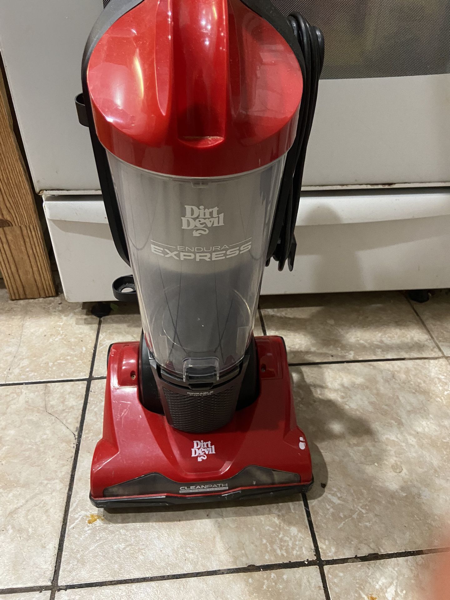 Dirt Devil Vacuum Cleaner 