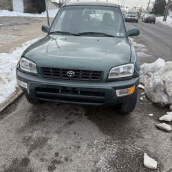 1999 Toyota Rav4