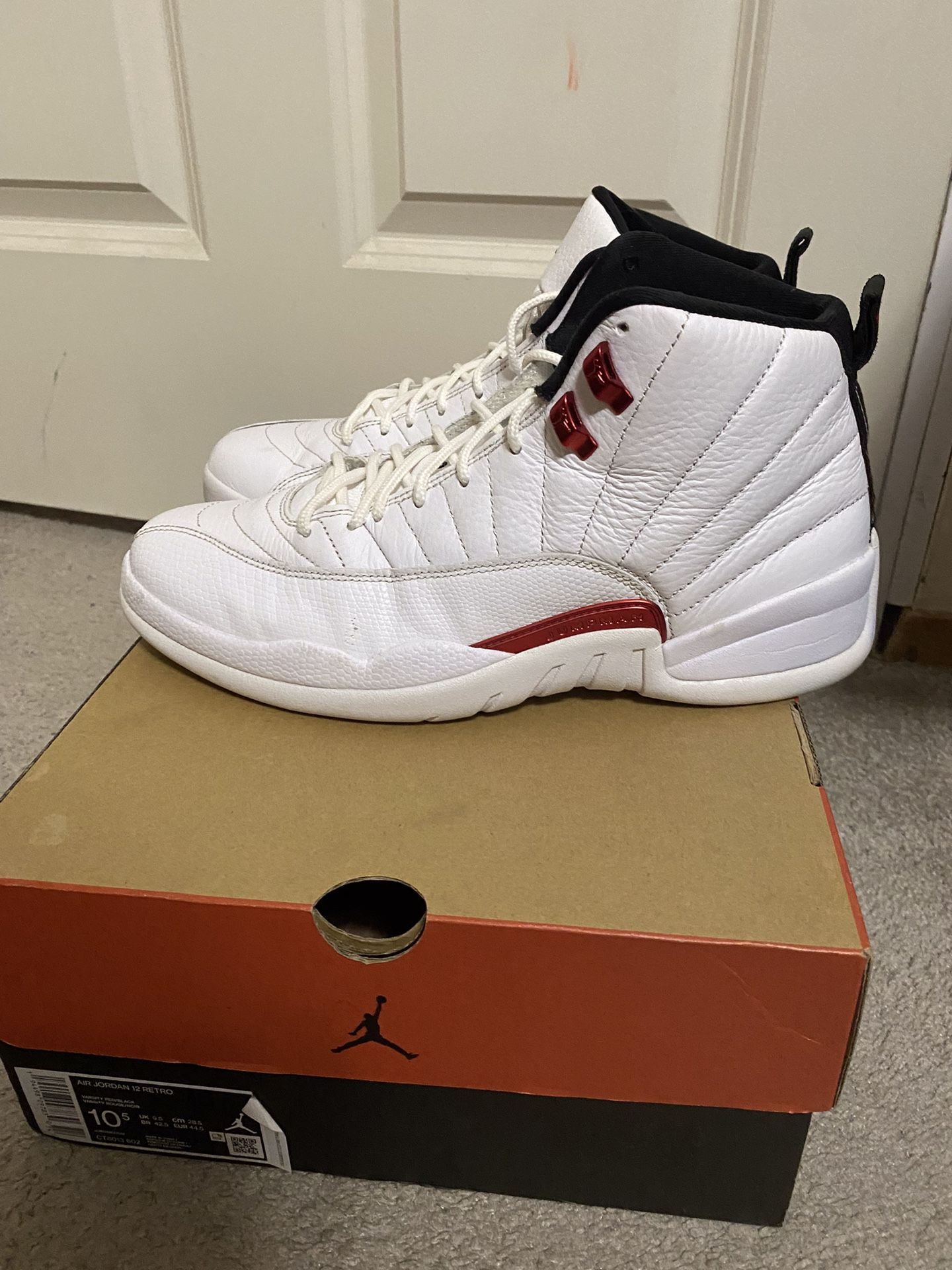JORDAN 12 TWIST SIZE 10.5